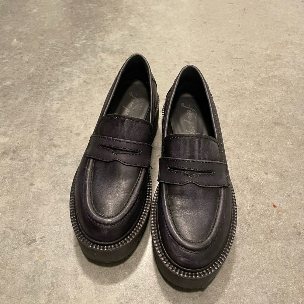 Free People Decker Penny Loafers 36.5